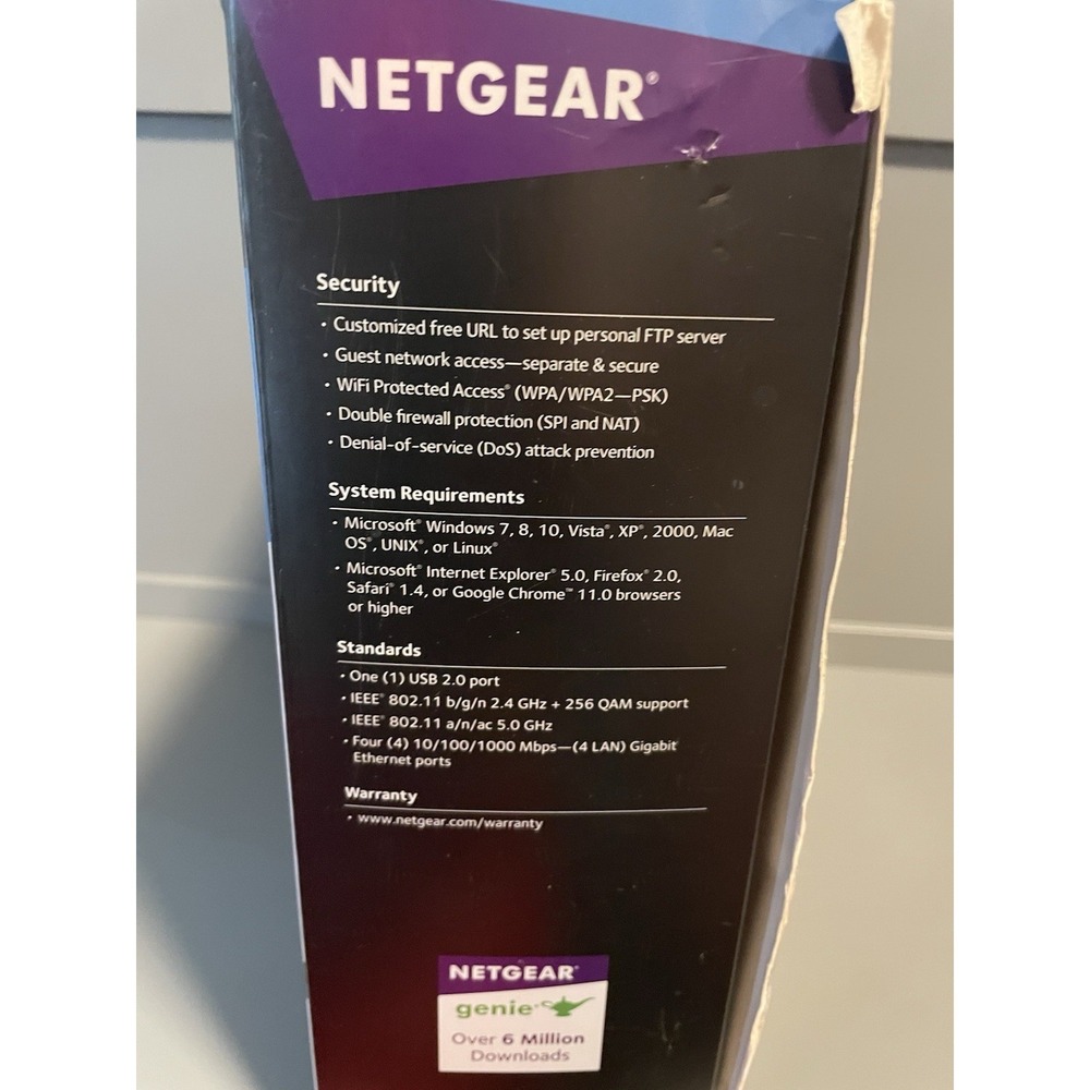 NETGEAR Nighthawk C7000v2 AC1900 Cable Modem Router - Picture 2 of 7
